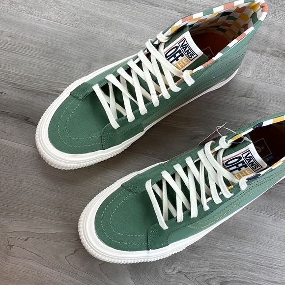 🔹VANS- (Karina Rozunko) MENS GREEN HIGH TOPS SHOES - Picture 7 of 11